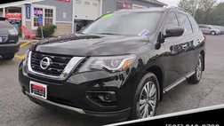2020 Nissan Pathfinder S