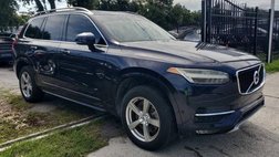 2017 Volvo XC90 T5 Momentum