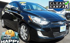 2012 Hyundai Accent SE