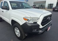 2017 Toyota Tacoma SR