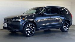 2022 Volvo XC90 T6 Momentum 7-Passenger
