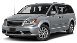 2016 Chrysler Town and Country Touring