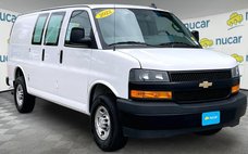 2022 Chevrolet Express 2500