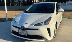 2019 Toyota Prius LE