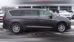 2017 Chrysler Pacifica LX