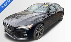 2023 Volvo S60 B5 Core Dark Theme