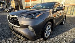 2021 Toyota Highlander LE