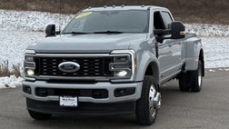 2025 Ford F-450 Super Duty Platinum