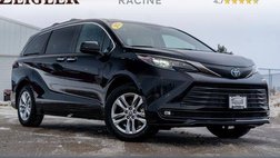 2022 Toyota Sienna Woodland Edition