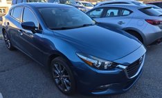 2018 Mazda MAZDA3 Touring