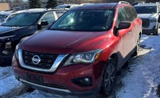 2017 Nissan Pathfinder SV