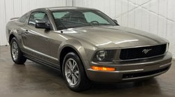 2005 Ford Mustang Deluxe