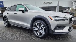 2025 Volvo V60 Cross Country B5 Plus