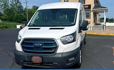 2022 Ford E-Transit 350