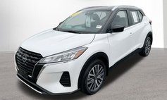 2023 Nissan Kicks SV