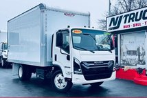 2025 Isuzu 16 FEET DRY BOX + LIFT GATE + WARRANTY + NO CDL