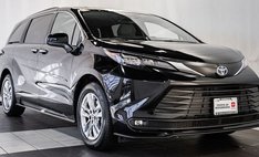 2025 Toyota Sienna XLE 7-Passenger