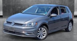2018 Volkswagen Golf SE