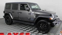 2025 Jeep Wrangler Sahara 4WD
