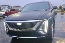 2024 Cadillac LYRIQ Luxury 3