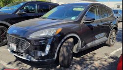 2020 Ford Escape Hybrid Titanium