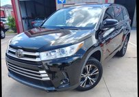 2017 Toyota Highlander LE