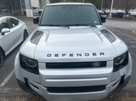 2024 Land Rover Defender 110 V8 P500 SE