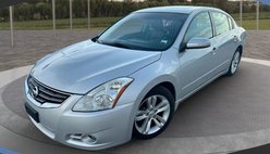 2011 Nissan Altima 3.5 SR