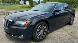 2013 Chrysler 300 Glacier Edition