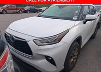 2023 Toyota Highlander Hybrid Bronze Edition