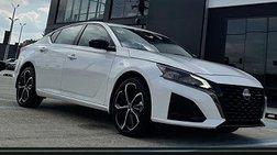 2025 Nissan Altima 2.5 SR