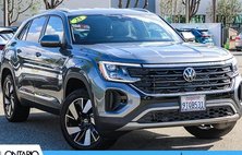 2025 Volkswagen Atlas Cross Sport SE