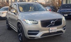 2016 Volvo XC90 T8 eAWD Momentum