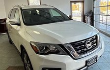 2018 Nissan Pathfinder SV