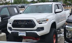 2019 Toyota Tacoma SR