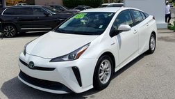 2020 Toyota Prius LE
