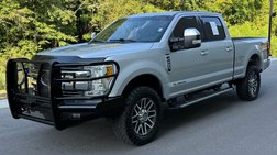 2017 Ford Super Duty F-250 Lariat
