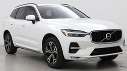 2022 Volvo XC60 B5 Momentum