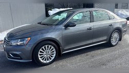 2016 Volkswagen Passat 1.8T SE