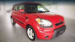 2011 Kia Soul +