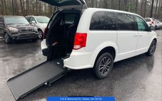 2015 Chrysler Town and Country Touring