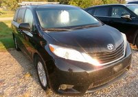 2014 Toyota Sienna LE 7-Passenger