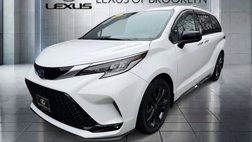 2022 Toyota Sienna XSE 7-Passenger