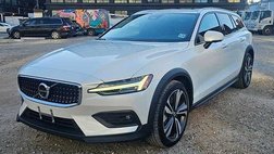 2024 Volvo V60 Cross Country B5 Plus