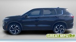 2022 Mitsubishi Outlander ES