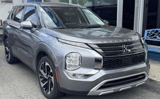 2022 Mitsubishi Outlander SE