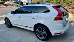 2017 Volvo XC60 T6 Dynamic