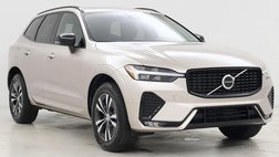 2025 Volvo XC60 B5 Core Dark Theme