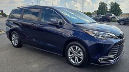 2023 Toyota Sienna Platinum 7-Passenger