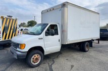 2003 Ford E-350 Super Duty 158